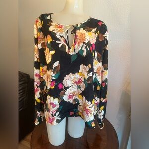 Forever21 Woman’s  Floral  Blouse